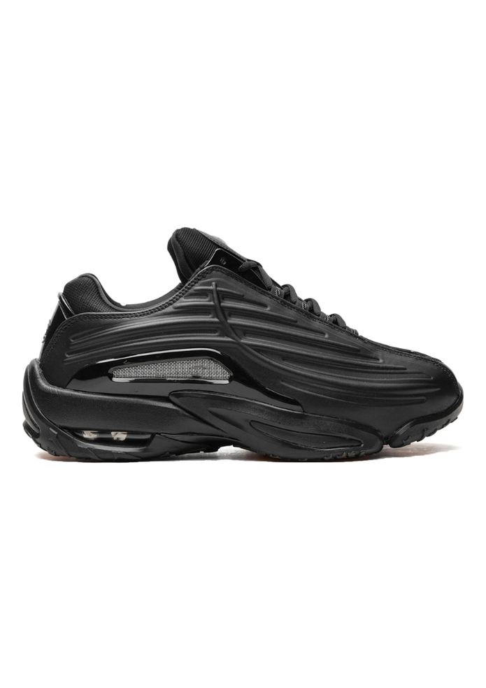 NCTA｜ESSENCE SNEAKER