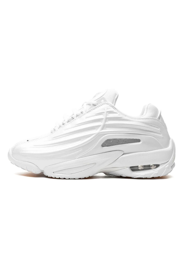 NCTA｜ESSENCE SNEAKER